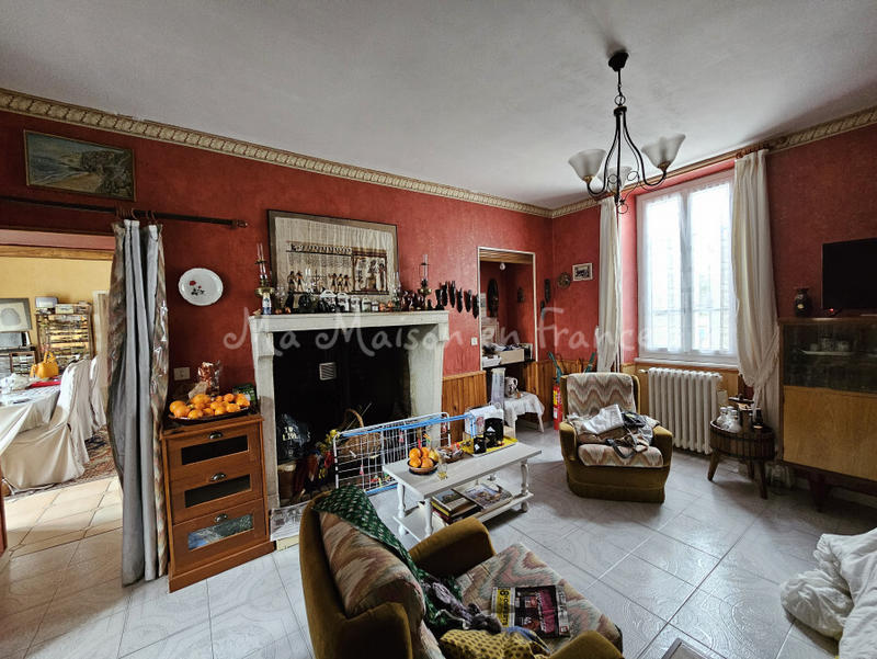 Maison - 170 m² - 9 pièces