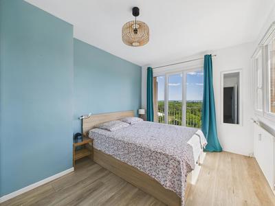 Appartement - 111 m² - 5 pièces