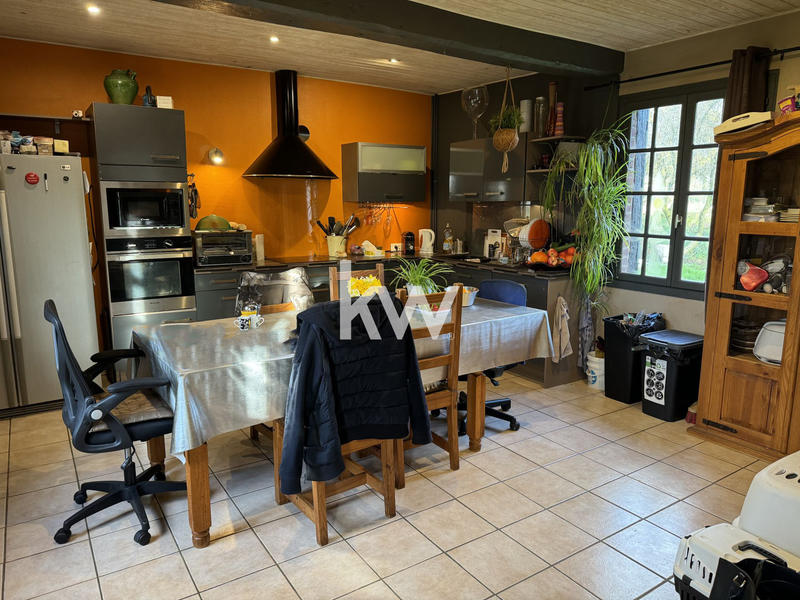 Maison - 130 m² - 5 pièces