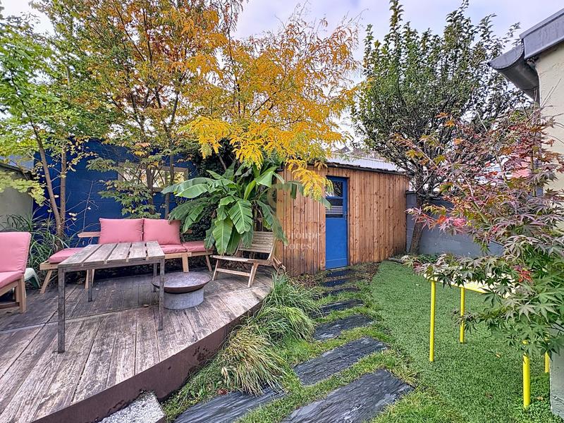 Maison - 170 m² - 8 pièces