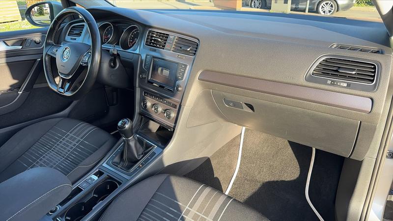 Volkswagen Golf VII 1.2 Tsi 110 Lounge