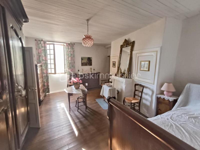 Maison traditionnelle - 114 m² - 4 pièces