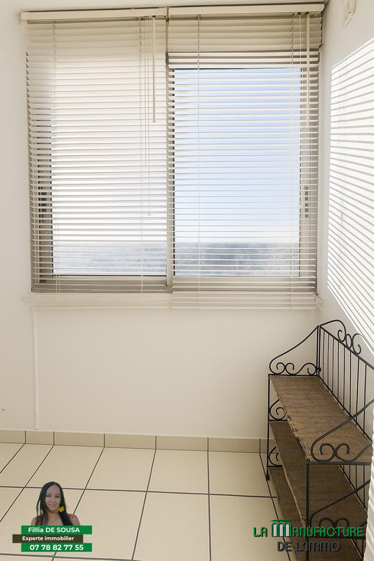 Appartement - 77 m² - 4 pièces