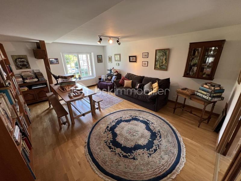 Maison - 170 m² - 5 pièces