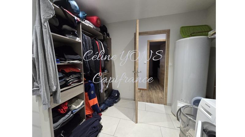 Maison - 171 m² - 9 pièces