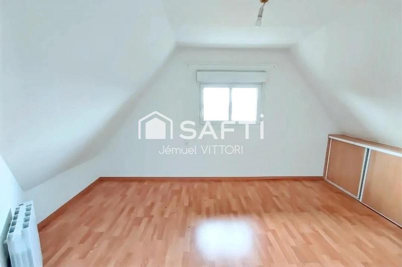 Maison - 190 m² - 8 pièces