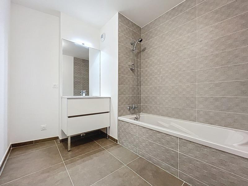 Appartement - 101 m² - 4 pièces