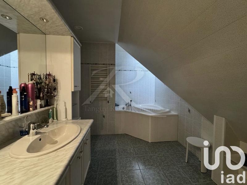 Maison - 141 m² - 6 pièces