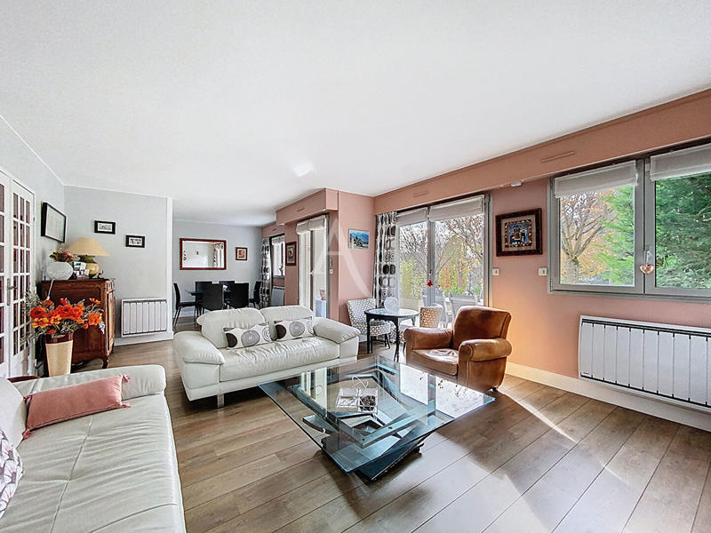 Appartement - 107 m² - 5 pièces