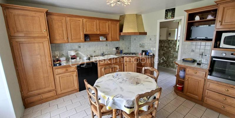 Maison en pierre - 158 m² - 7 pièces