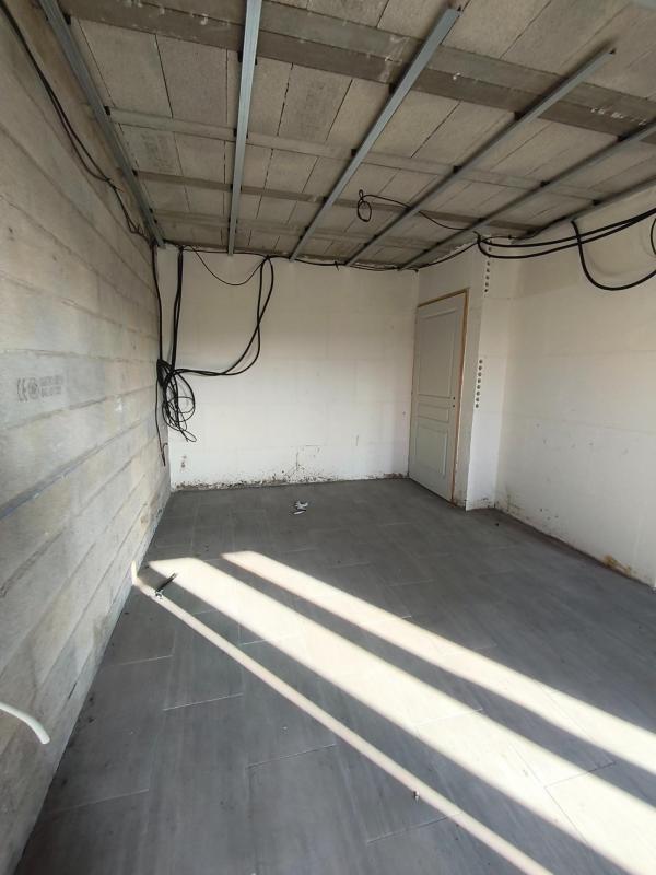 Immeuble - 131 m² - 6 pièces