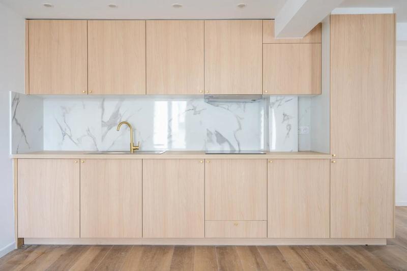 Maison - 170 m² - 8 pièces