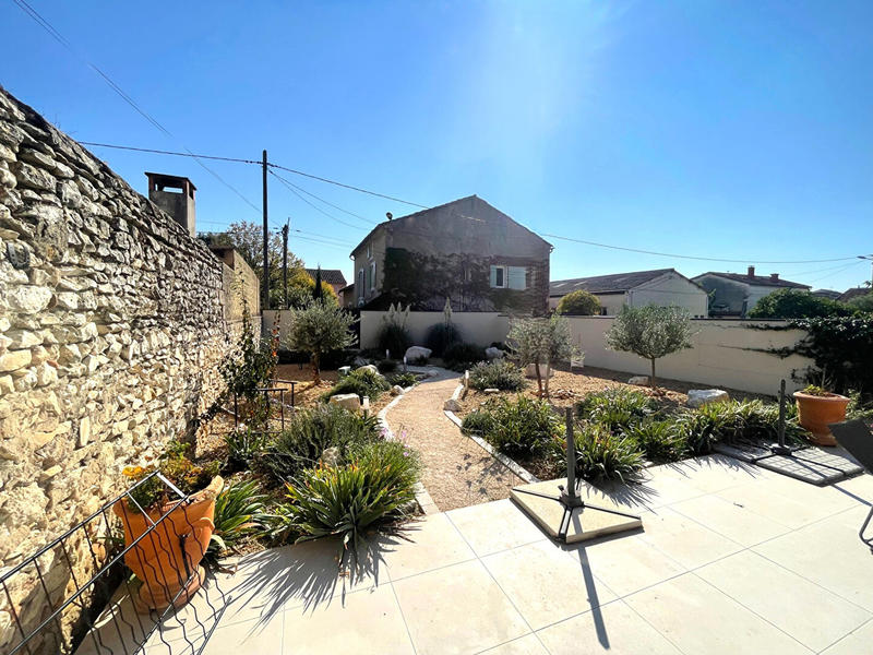 Maison - 92 m² - 3 pièces