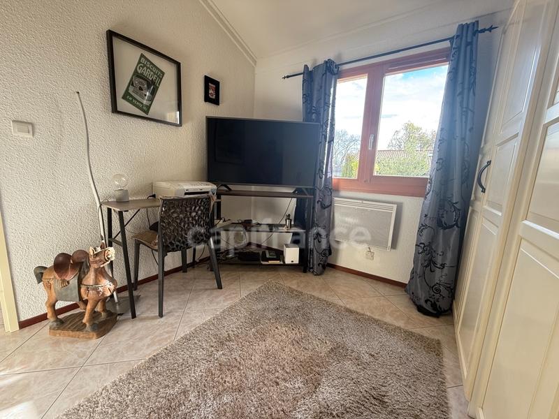 Maison - 102 m² - 4 pièces