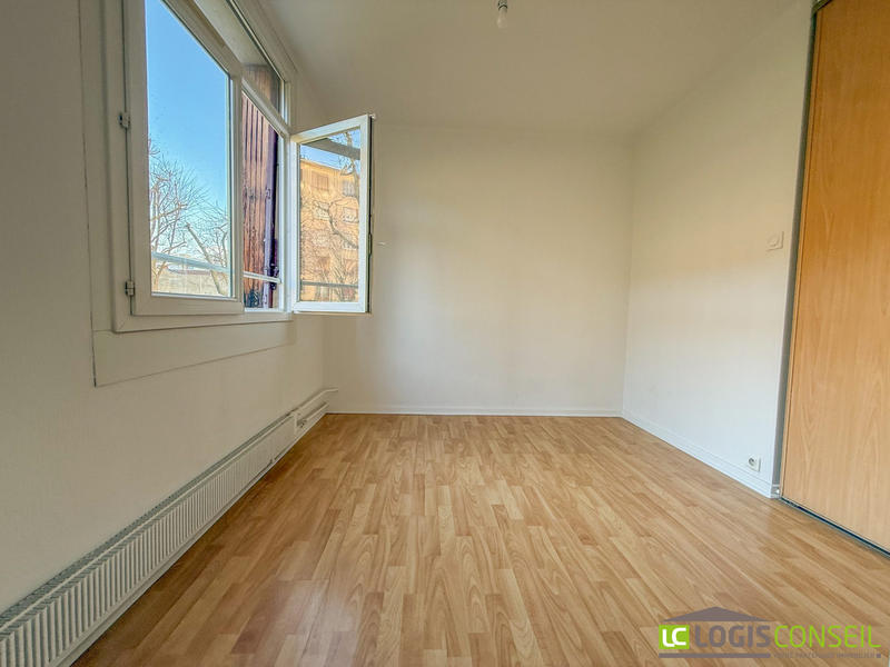 Appartement - 56 m² - 4 pièces