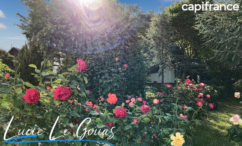 Demeure - 181 m² - 8 pièces