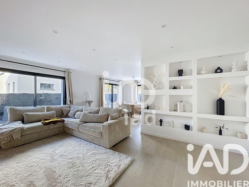 Maison - 150 m² - 5 pièces