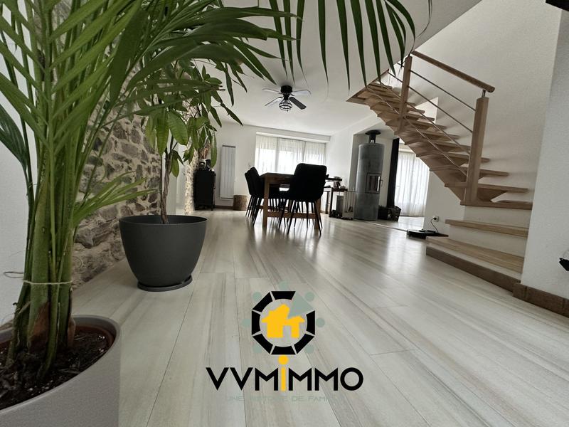 Maison - 134 m² - 6 pièces