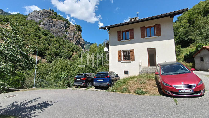 Maison - 126 m² - 6 pièces