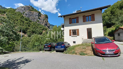 Maison - 126 m² - 6 pièces