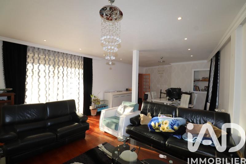 Maison de ville - 148 m² - 5 pièces