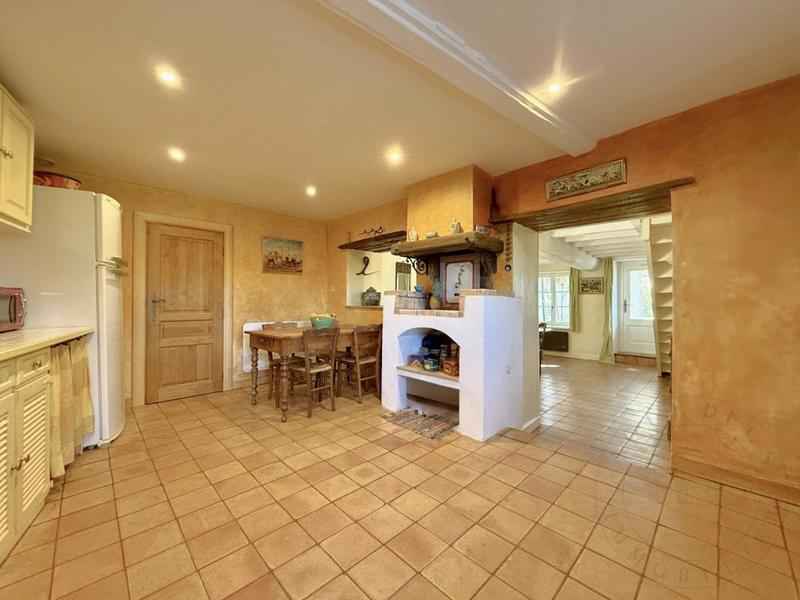 Maison - 192 m² - 9 pièces