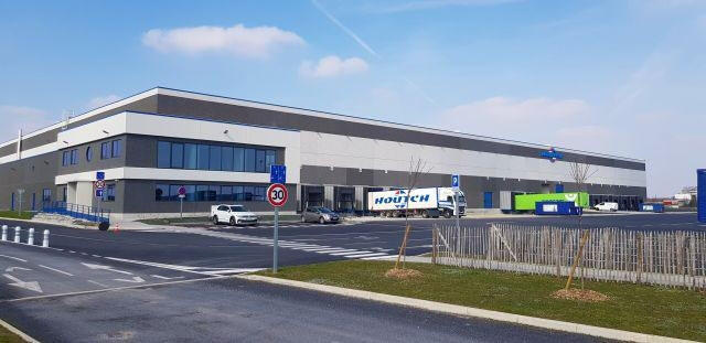 Local commercial - 6 000 m²