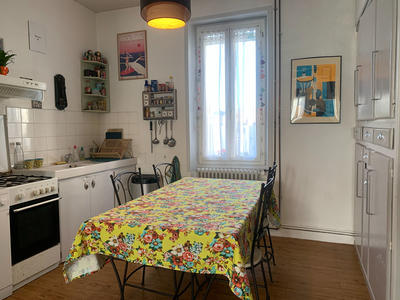 Maison - 83 m² - 4 pièces