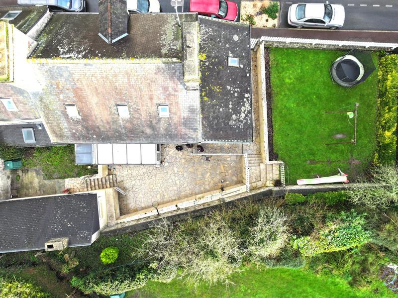 Maison - 159 m² - 8 pièces