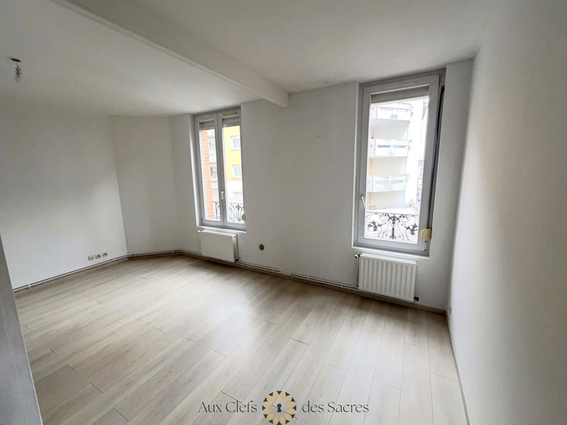 Appartement - 49 m² - 2 pièces