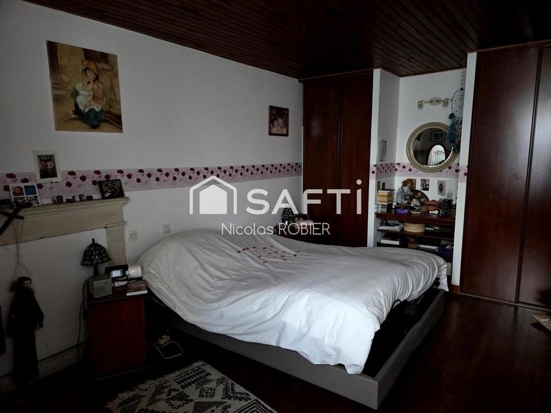 Maison - 190 m² - 5 pièces