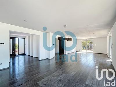 Maison - 174 m² - 7 pièces