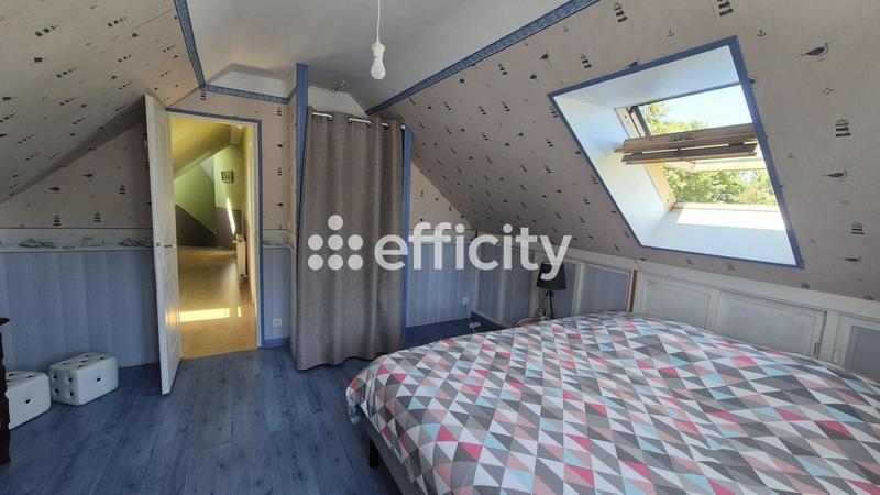 Maison - 150 m² - 8 pièces