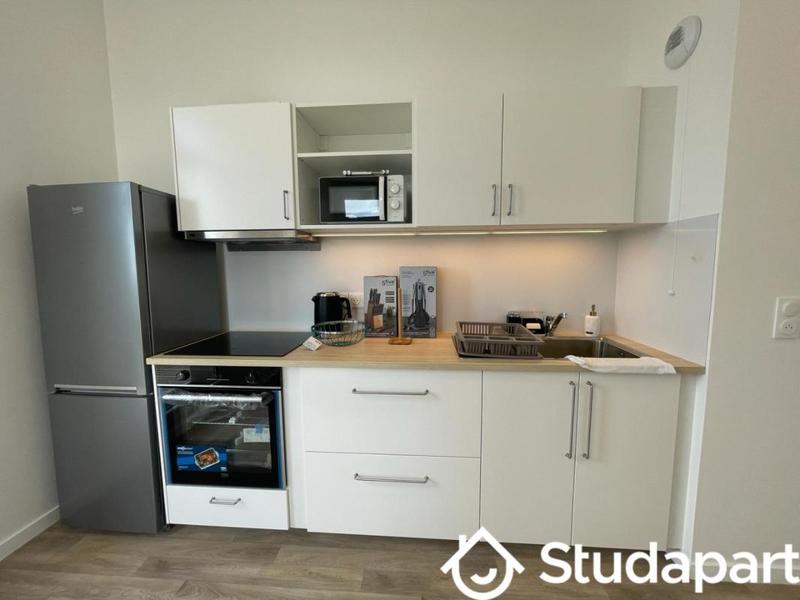 Chambre - 11 m² - 1 pièce