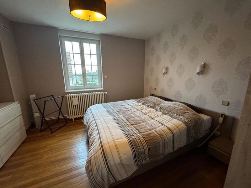 Maison - 350 m² - 13 pièces