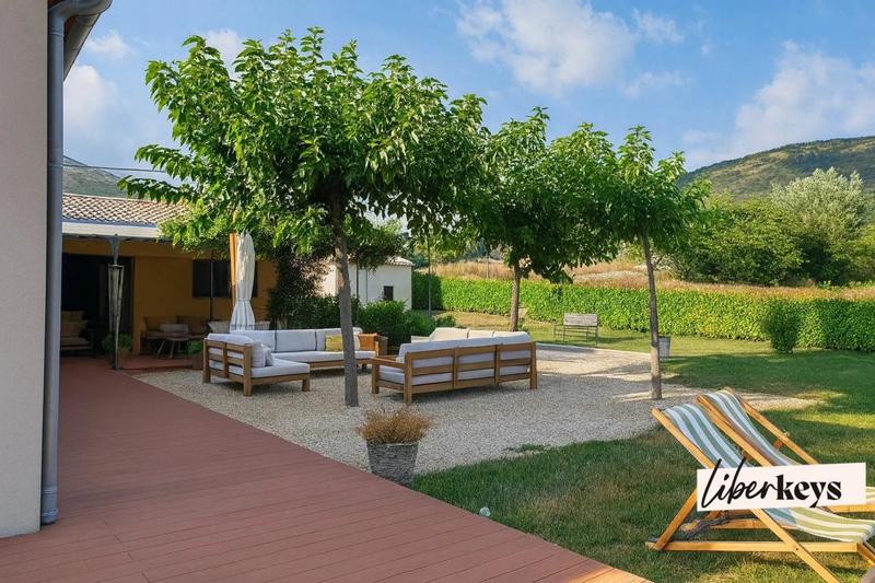 Maison - 154 m² - 4 pièces