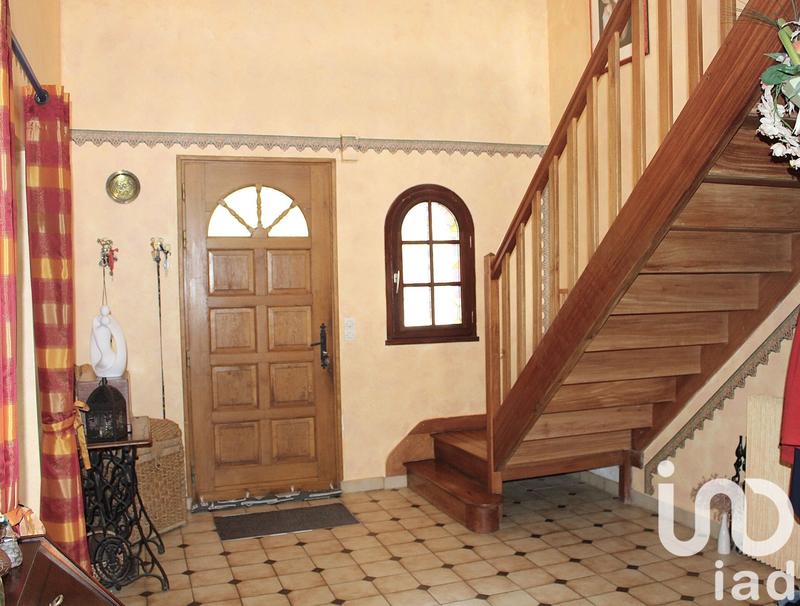 Maison - 232 m² - 10 pièces