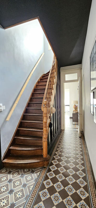 Maison - 164 m² - 5 pièces