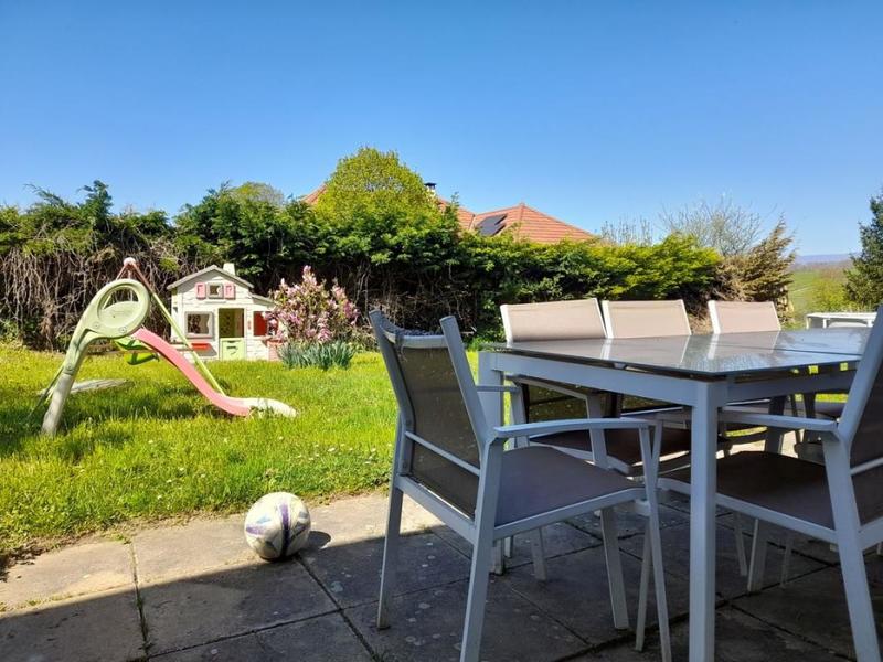 Maison - 165 m² - 9 pièces