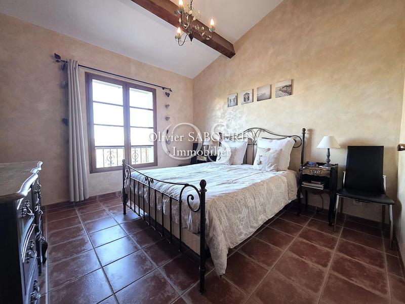 Villa - 250 m² - 7 pièces