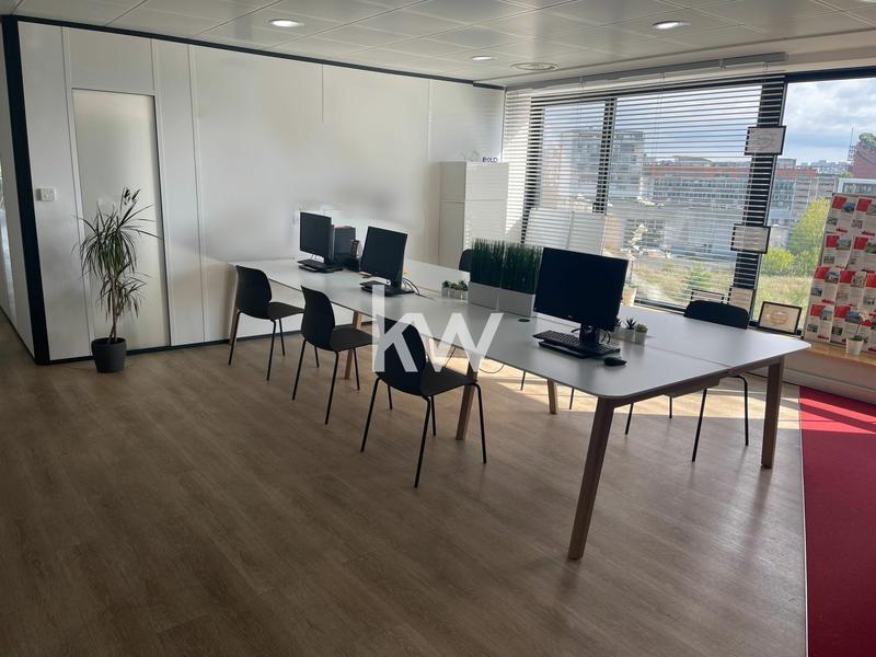 Bureau - 270 m²