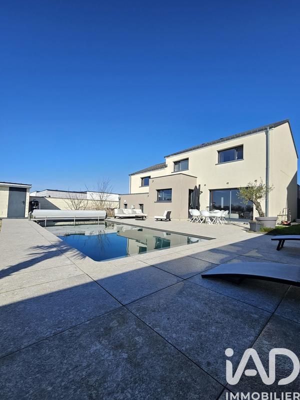 Maison - 158 m² - 5 pièces