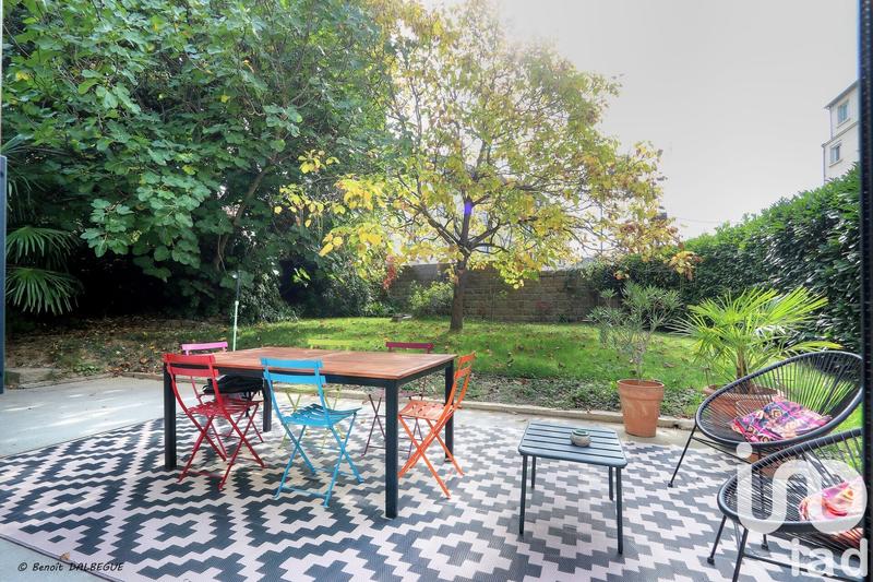 Maison - 187 m² - 8 pièces