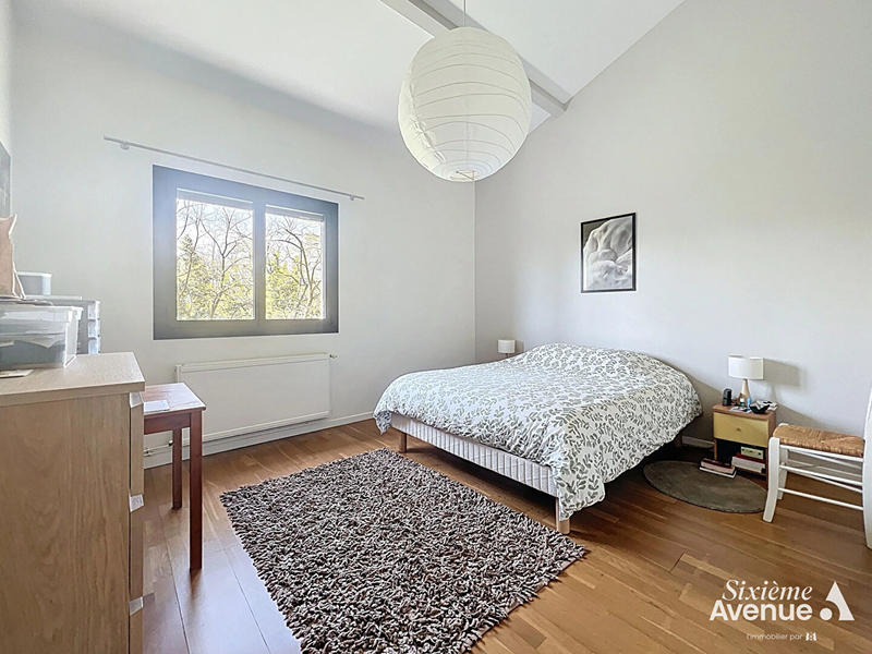 Maison - 179 m² - 10 pièces