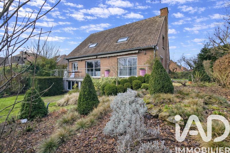 Maison de maîtres - 203 m² - 7 pièces