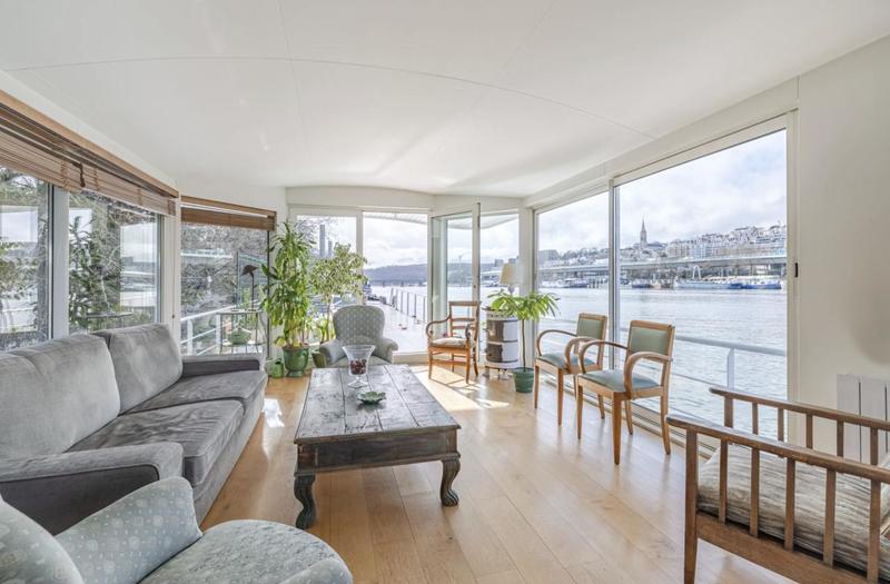 Maison - 180 m² - 6 pièces