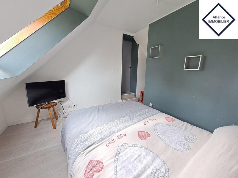 Maison - 103 m² - 7 pièces