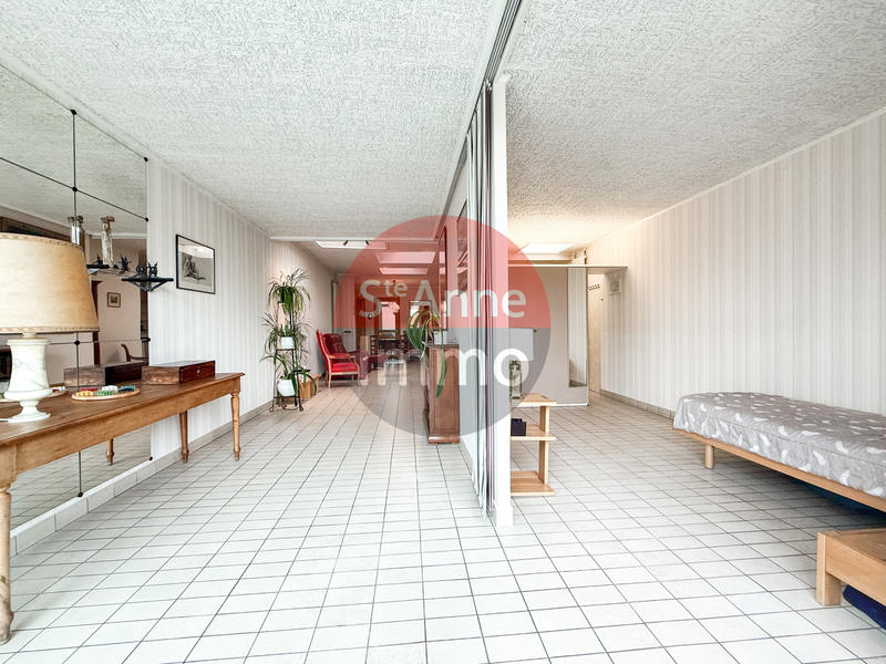 Maison - 171 m² - 6 pièces