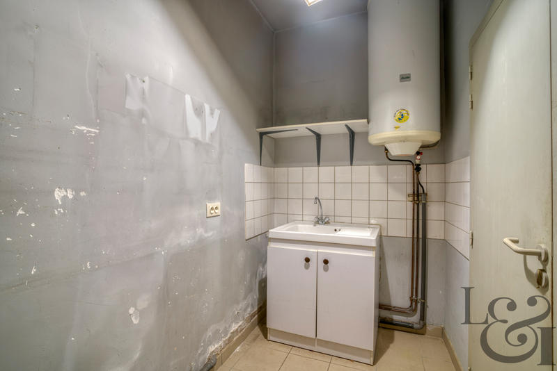 Local commercial - 95 m² - 3 pièces