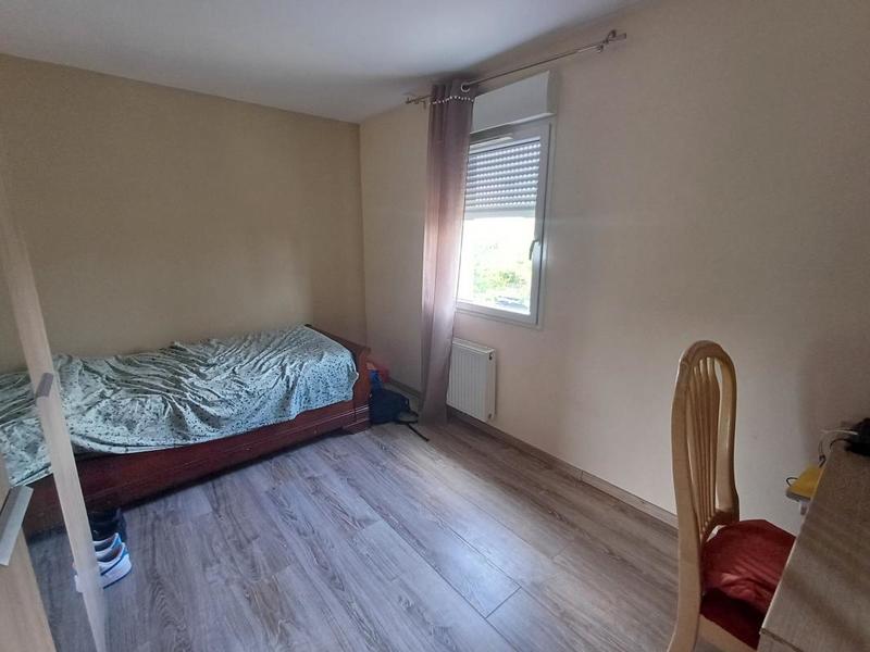 Maison - 93 m² - 5 pièces